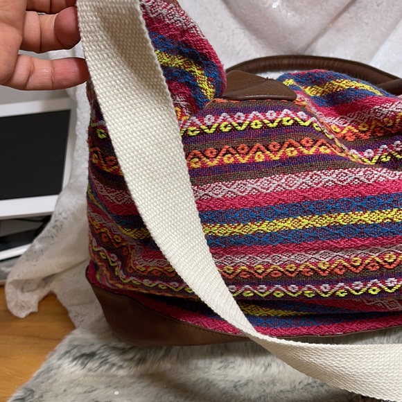 Huge embroidered tote - Picture 5 of 11